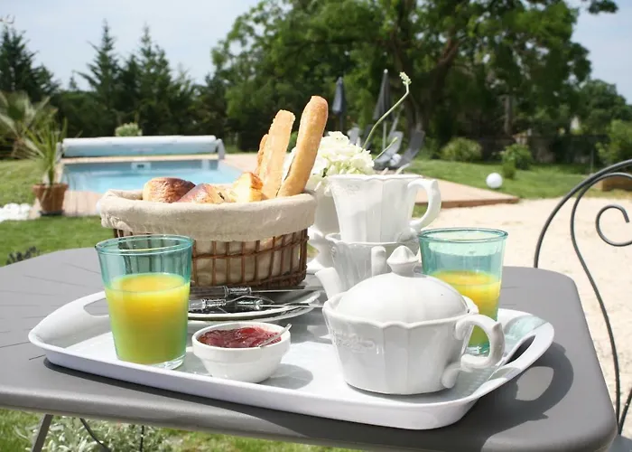 Bed & Breakfast Au Coeur Des Vignes *